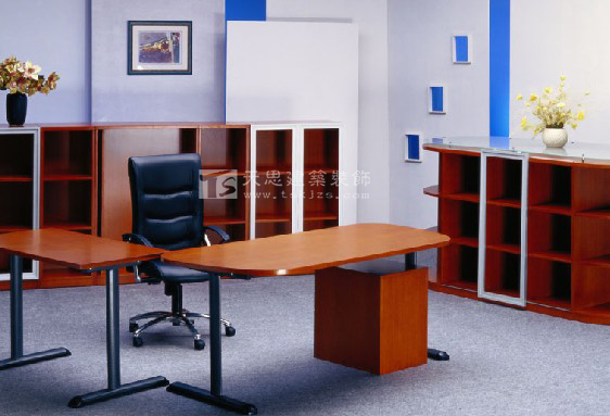 <a href=http://www.jybxdl.cn/ target=_blank class=infotextkey>合肥辦公室裝修</a>空間的選擇