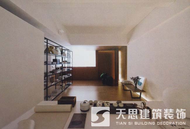 <a href=http://www.jybxdl.cn/ target=_blank class=infotextkey>合肥辦公室裝修</a>側面書架